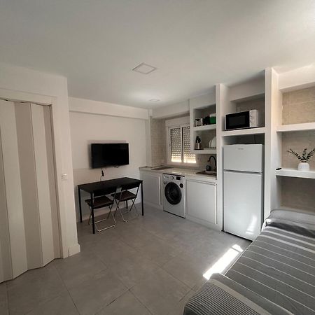 Apartamentos Yiya Μάλαγα Εξωτερικό φωτογραφία